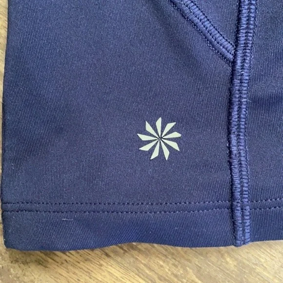 Athleta active tank top size 32c - Picture 5 of 8